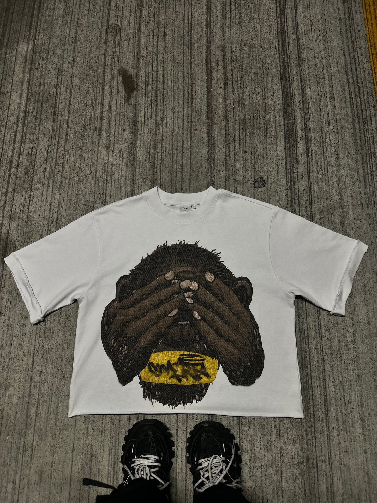 "No Evil" Wise Monkey Piece White